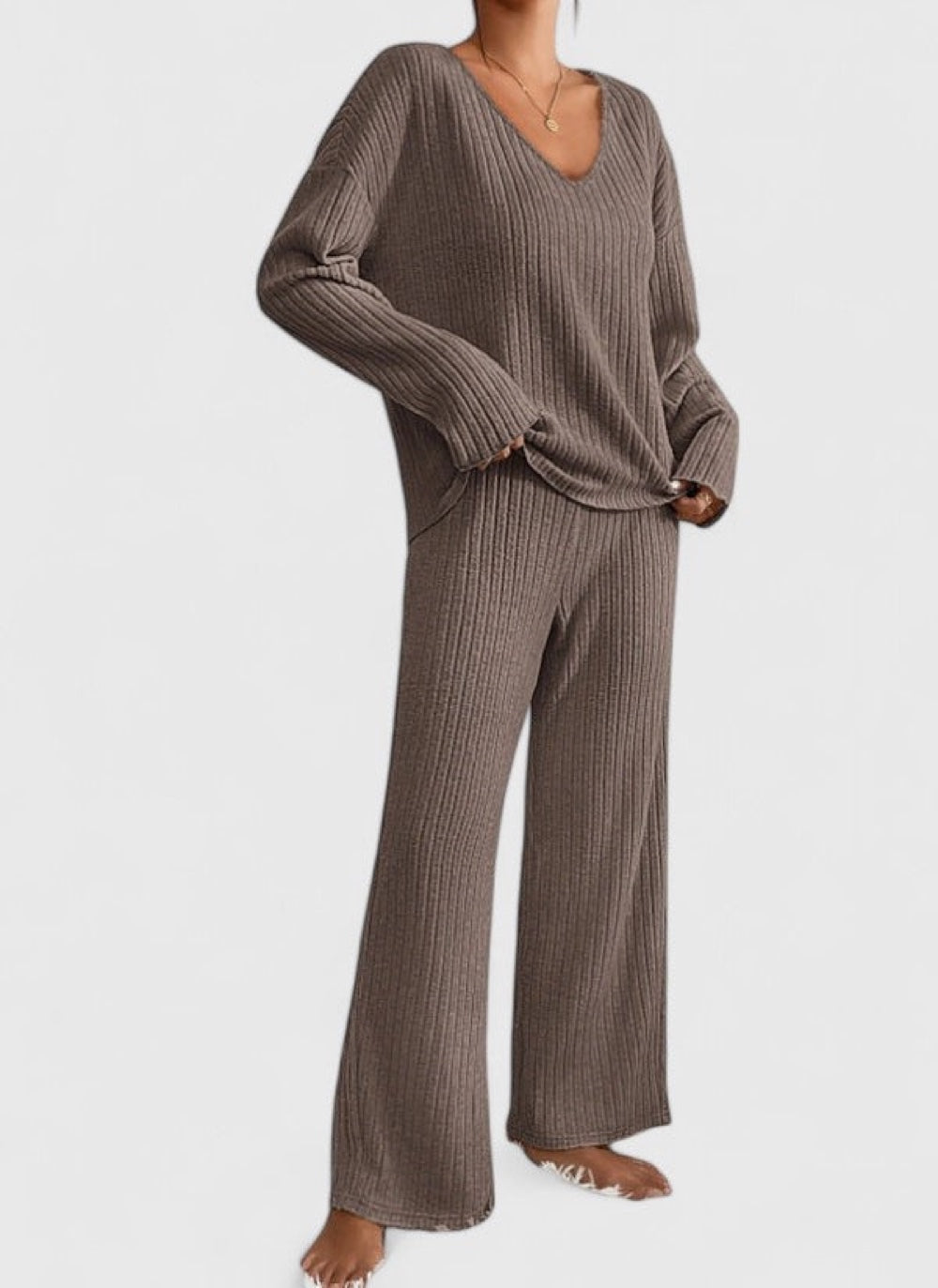 Knitted V-Neck Lounge Set with Wide-Leg Trousers 3
