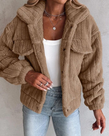 Womens Oversized Sherpa Jacket with Notch Collar 4